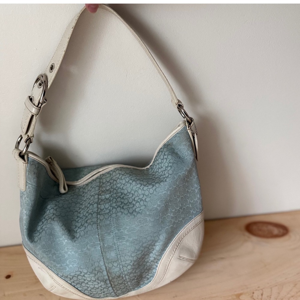 Vintage Y2K Coach Soho Signature Jacquard Hobo Bag Light Baby Blue White F10924